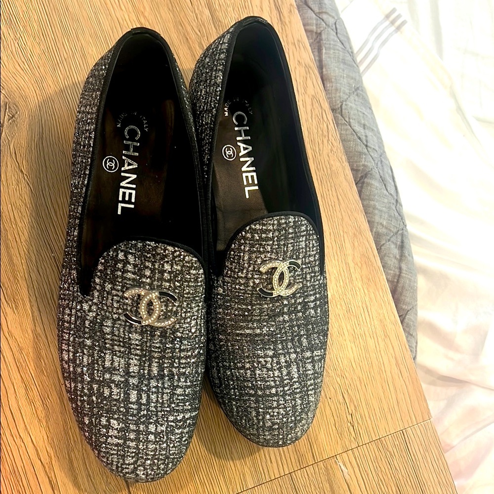 Chanel Women's Black w/ SilverTweed Loafers